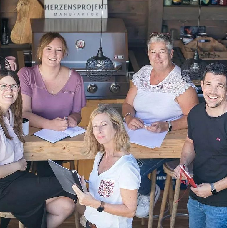 Das Team von Herzensprojekt